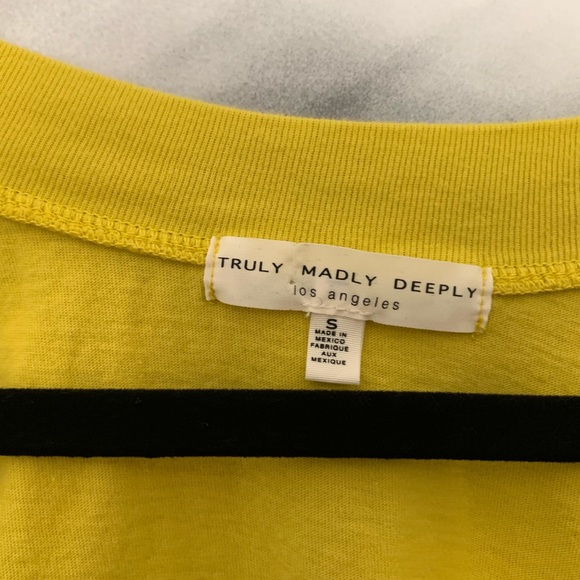 Yellow urban outfitters crop top - Picture 2 of 2
